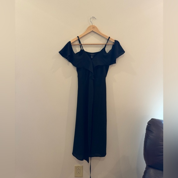 Forever 21 Black Wrap Off the Shoulder Dress - Picture 3 of 9